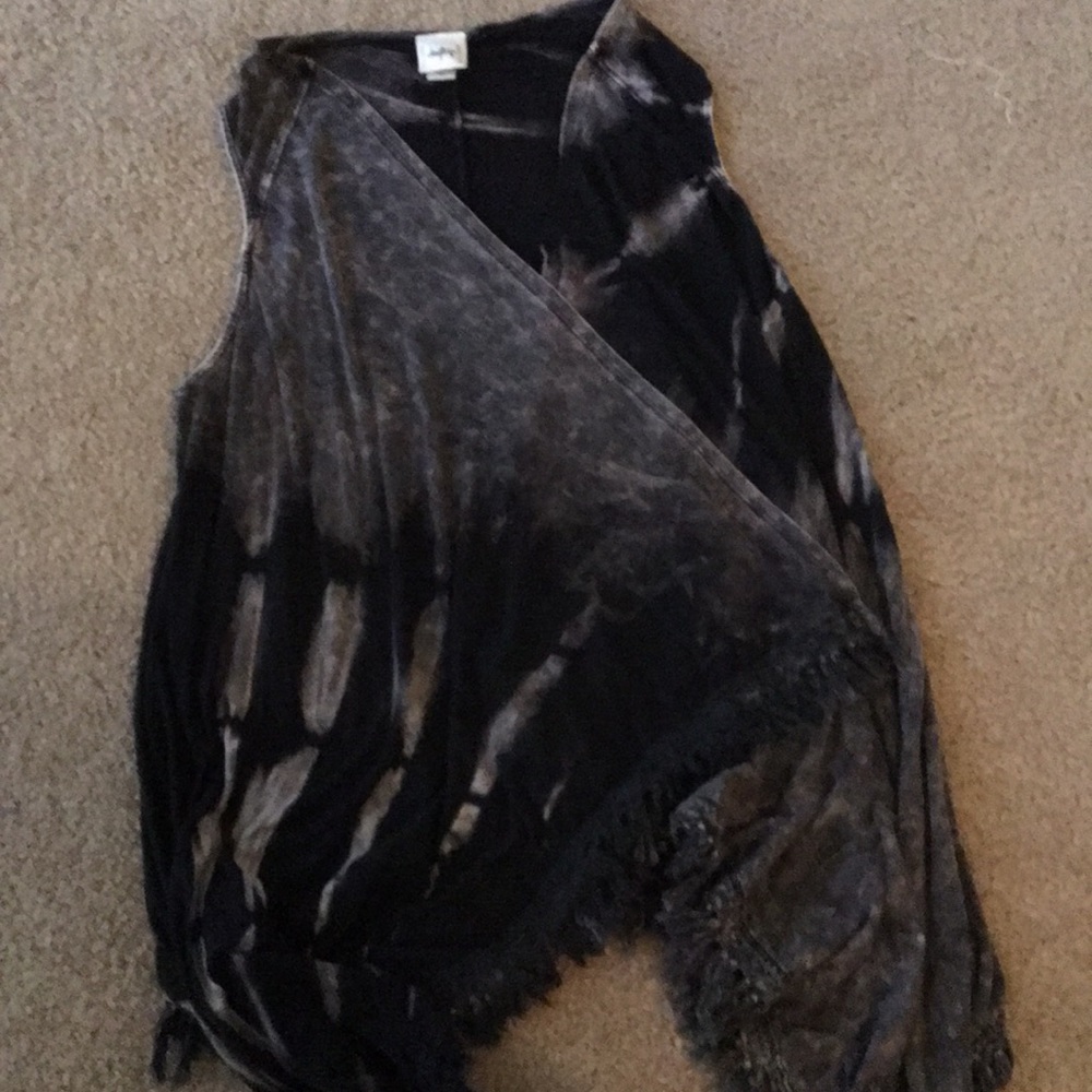 Day trip destressed wrap